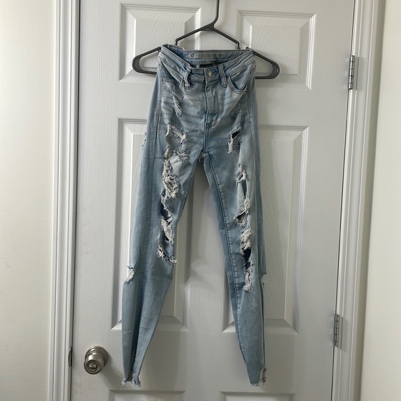 Light wash ripped skinny jeans - Picture 1 of 2